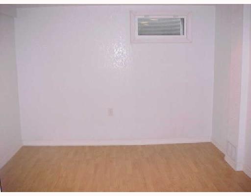 13 Robin Road McKees Rocks, PA 15136 - Photo 6 of 7 Other.