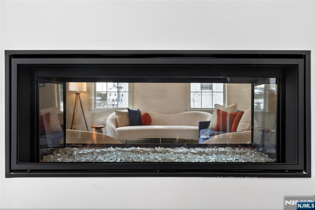 165 Roosevelt Drive Wood-Ridge, NJ 07075 - Photo 22 of 50