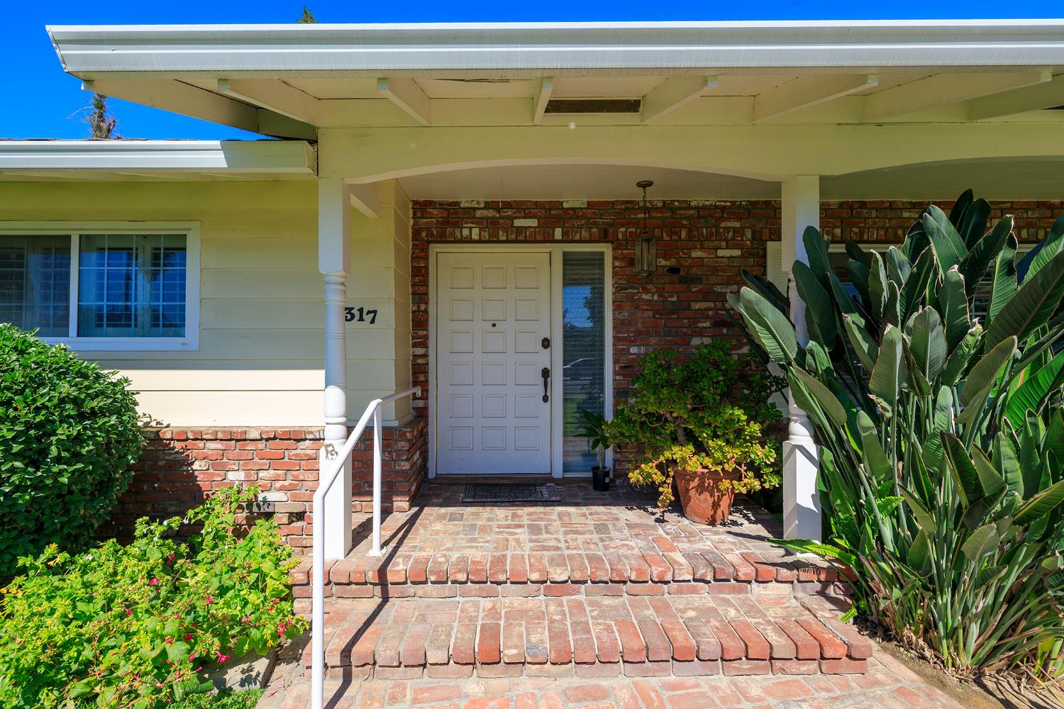 1317 Wallin Way Modesto, CA 95351 - Photo 17 of 76