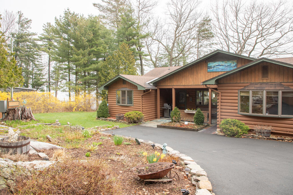 30 Wateredge Road Keeseville, NY 12944 - Photo 7 of 68 Gallery Image 7