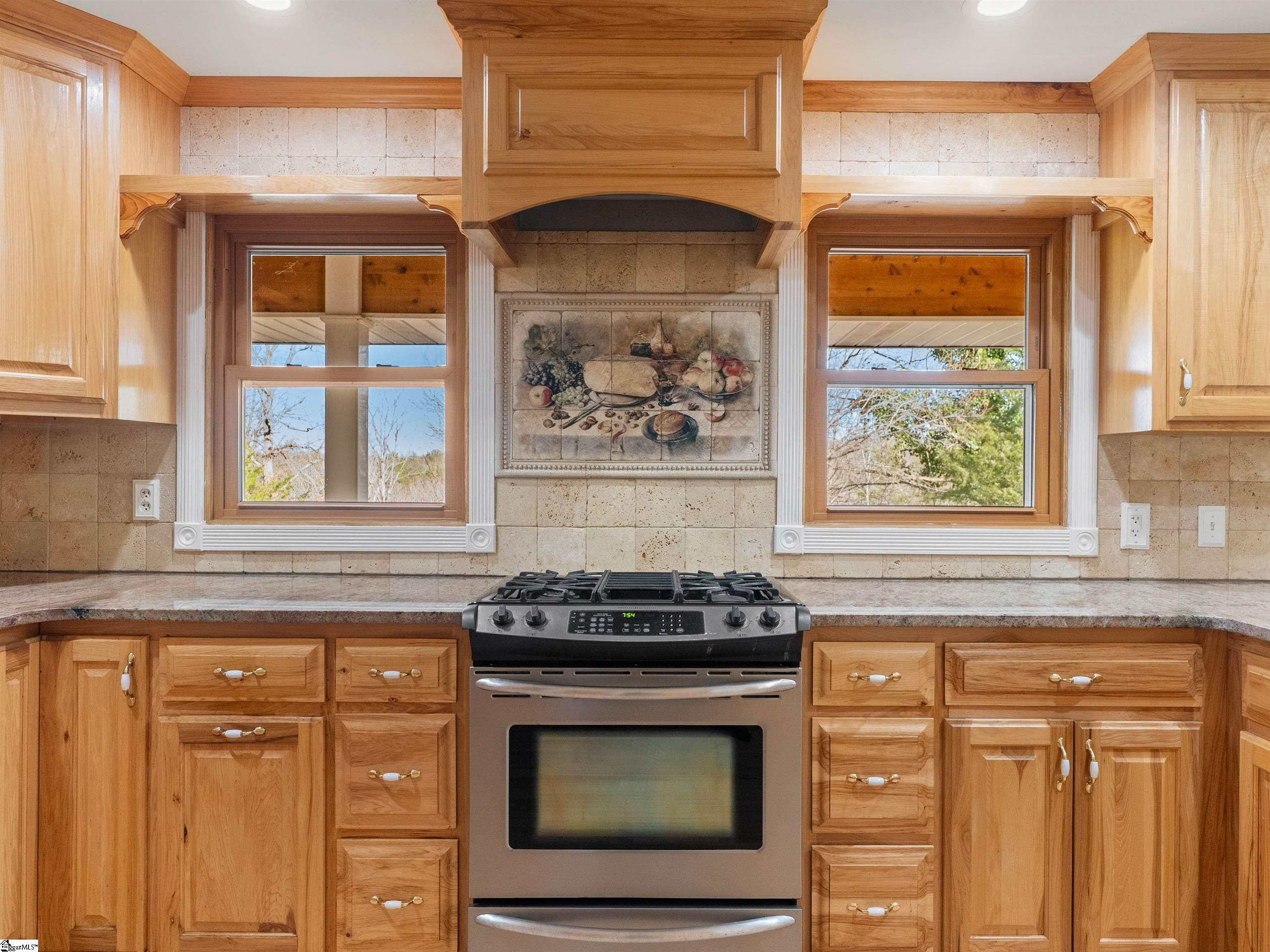 4484 Hawkins Road Greer, SC 29651 - Photo 17 of 49 Gallery Image 17