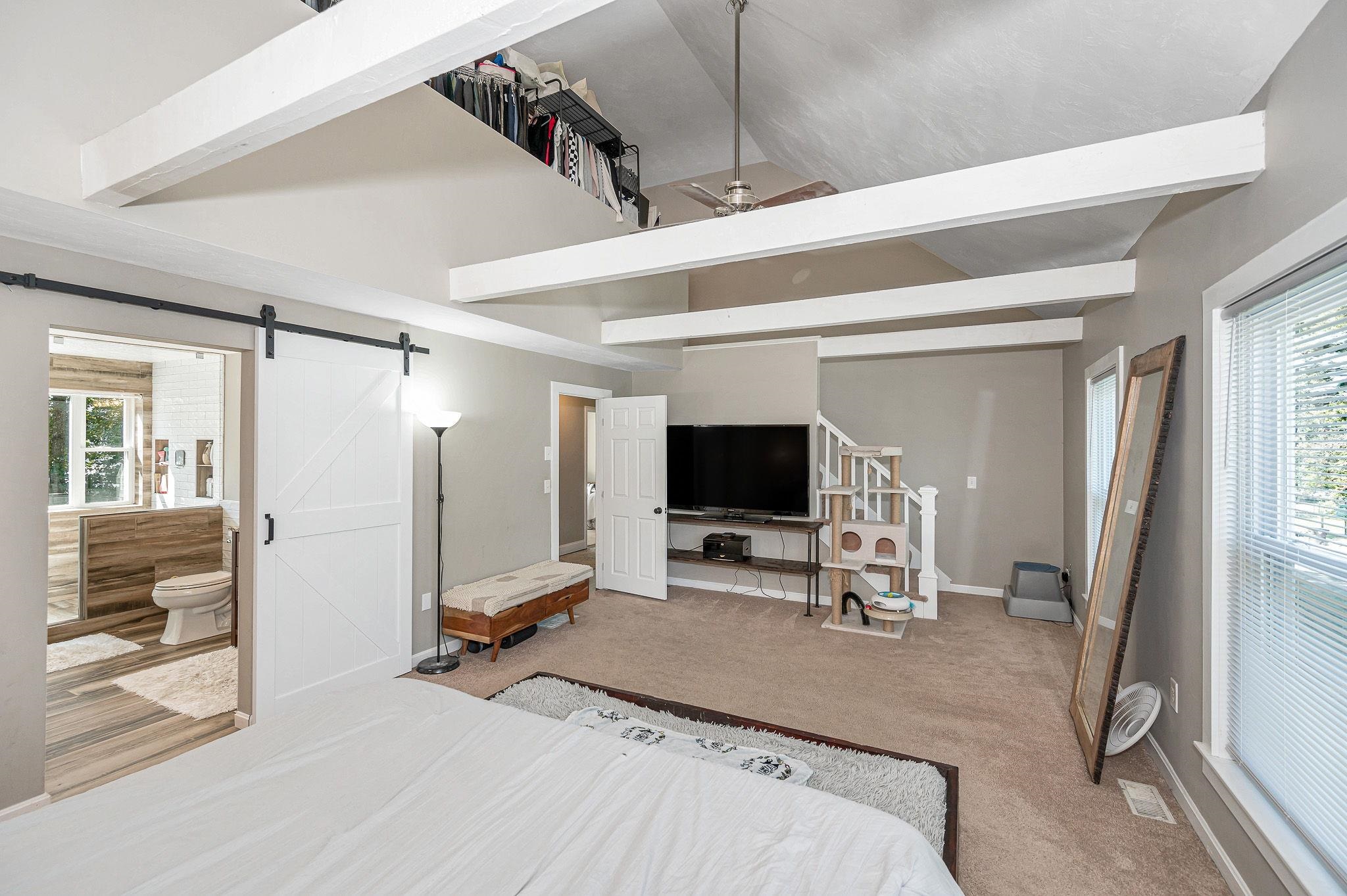 62 Robinson Road Nashua, NH 03060 - Photo 20 of 40 Gallery Image 20
