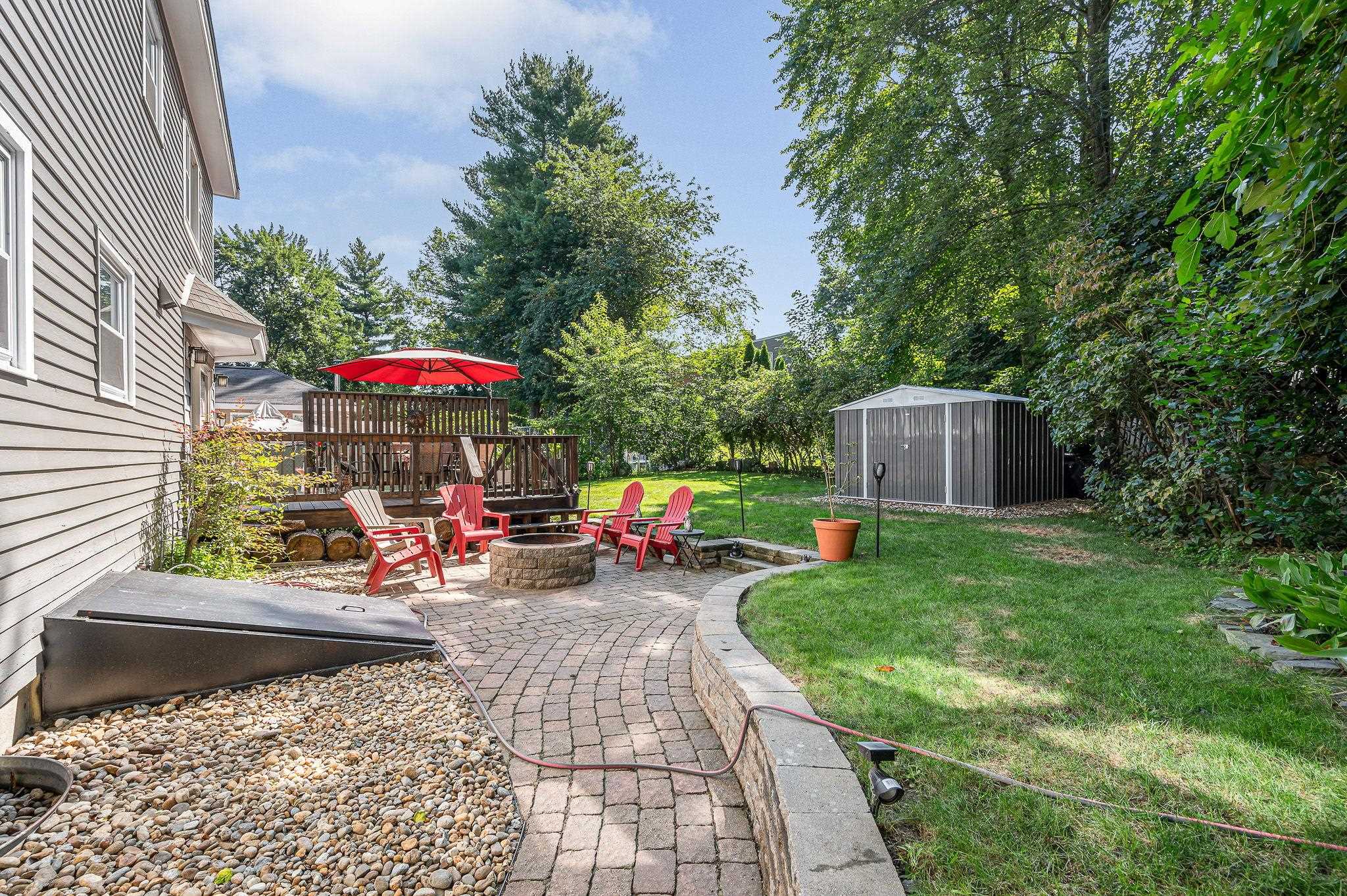 62 Robinson Road Nashua, NH 03060 - Photo 29 of 40 Gallery Image 29