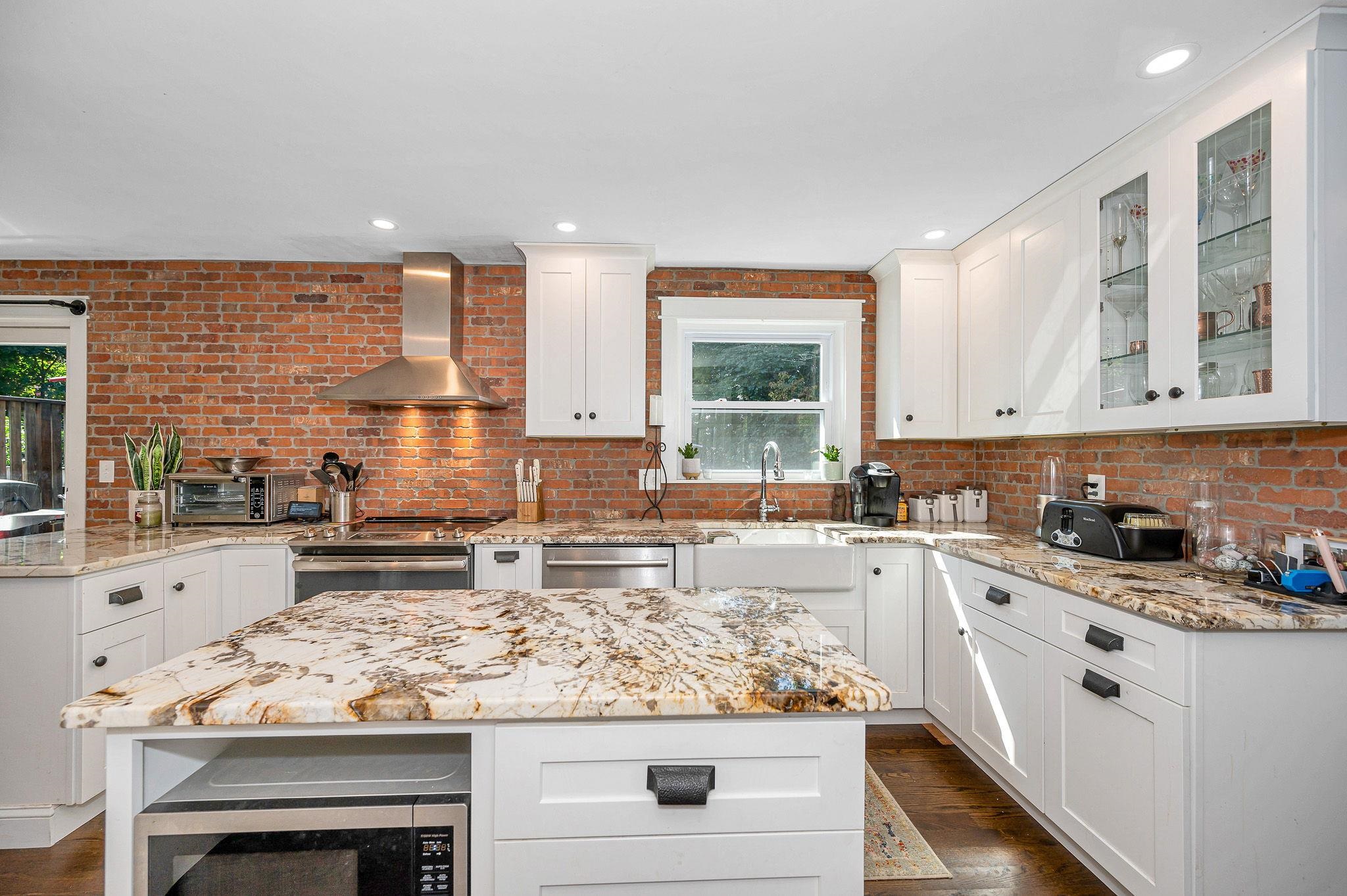 62 Robinson Road Nashua, NH 03060 - Photo 38 of 40 Gallery Image 38
