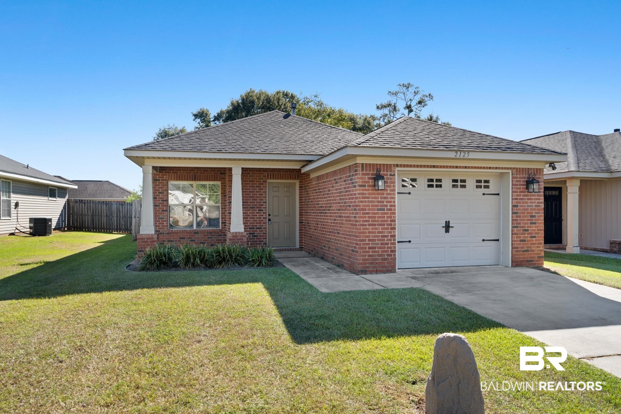2125 Spring Grove North Mobile, AL 36695 - Photo 2 of 18