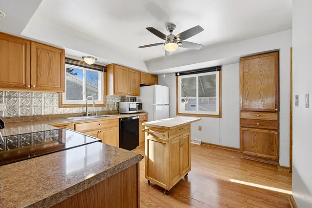 $285,000 | 4339 South 49th Street, Greenfield, WI 53220