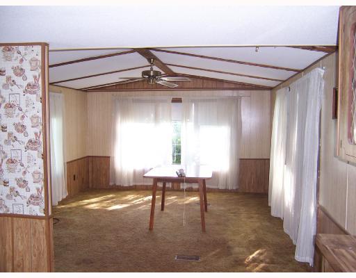 141 Gerner Road Cabot, PA 16023 - Photo 3 of 8 Living Room.