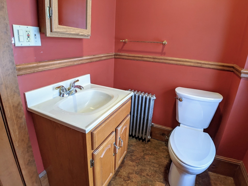 62 Main Street, Unit 2 Upton, MA 01568 - Photo 18 of 19