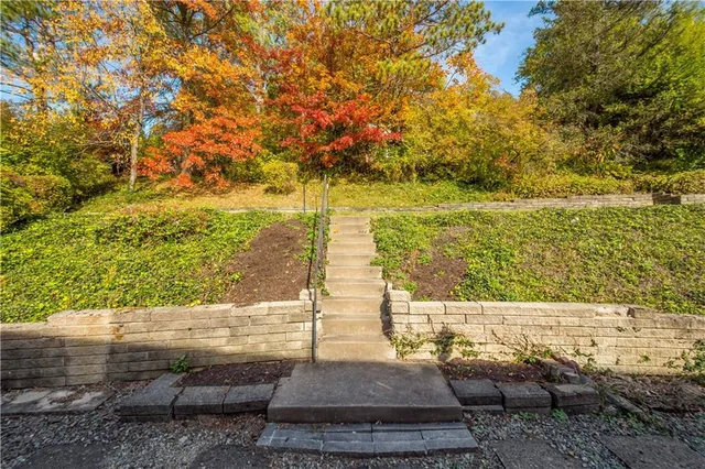 $455,000 | 1824 Tilton Drive, Pittsburgh, PA 15241