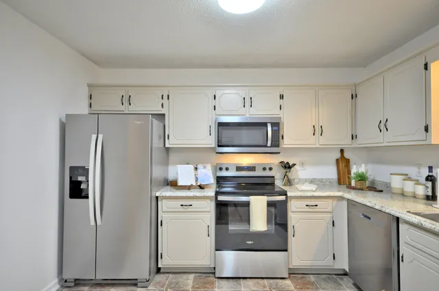 $1,650 | 921 Merritt Lewis Lane, Clarksville, TN 37042