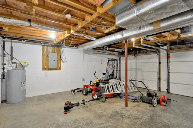 $1,650 | 921 Merritt Lewis Lane, Clarksville, TN 37042