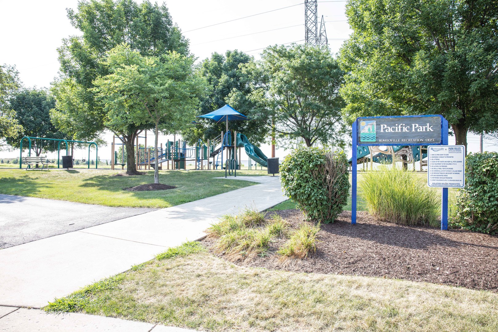 195 Key Largo Drive Romeoville, IL 60446 - Photo 34 of 34 a view of a park with tree s