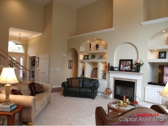 1301 Ravenswood Road Springfield, IL 62711 - Photo 8 of 24