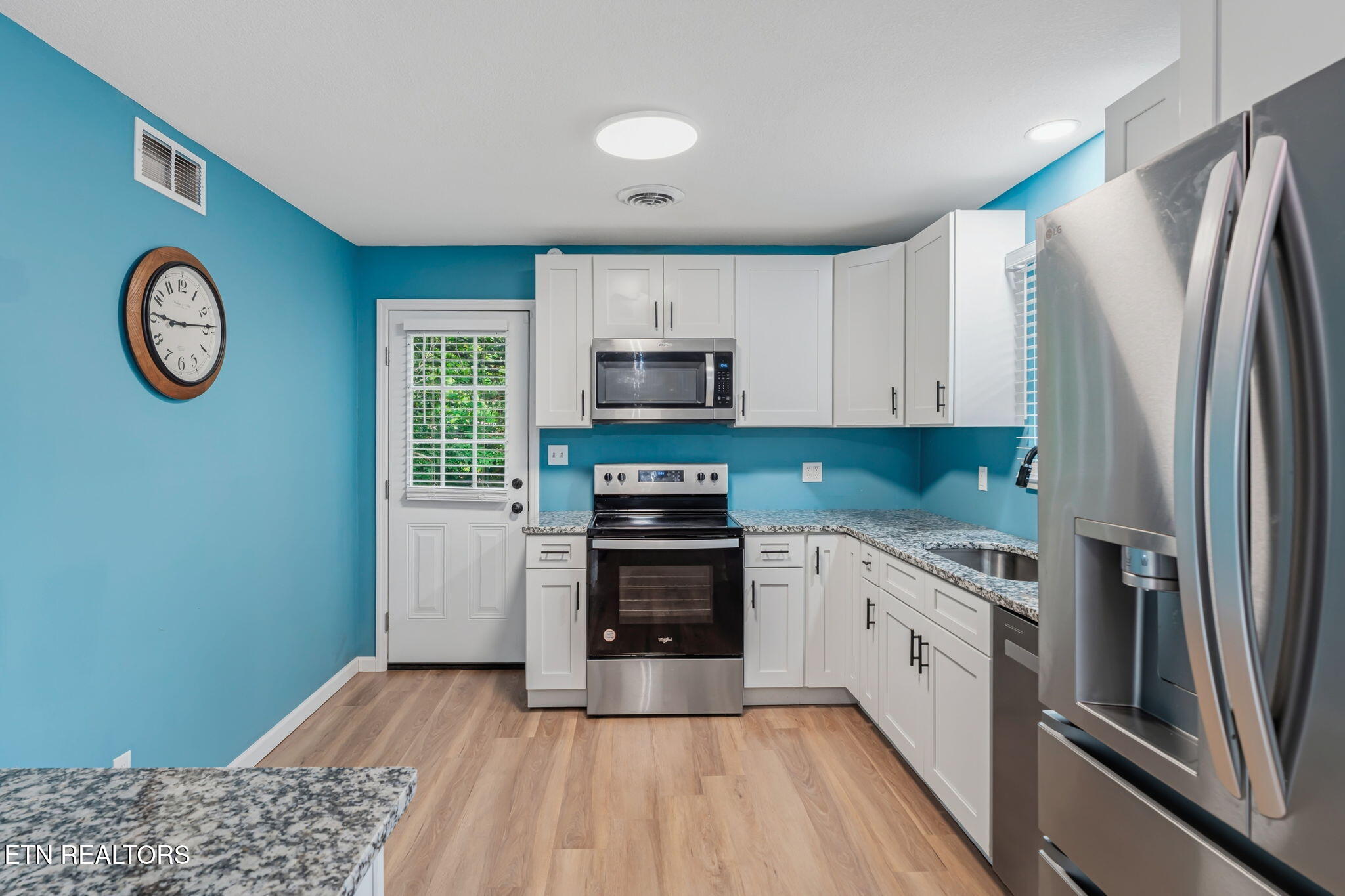 1221 Laurel Road Clinton, TN 37716 - Photo 13 of 41 13-web-or-mls-1221 Laurel Road-6