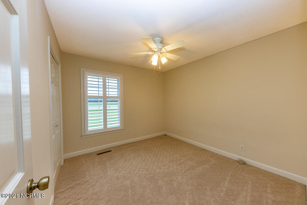 5301 Spring Creek Road Aurora, NC 27806 - Photo 8 of 19 IMG_5852