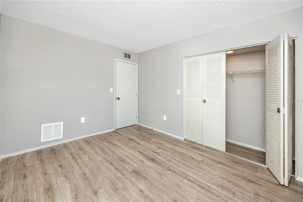 $1,750 | 209 Cypress Court, Unit 209, Oldsmar, FL 34677