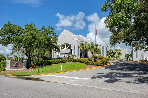 $1,750 | 209 Cypress Court, Unit 209, Oldsmar, FL 34677