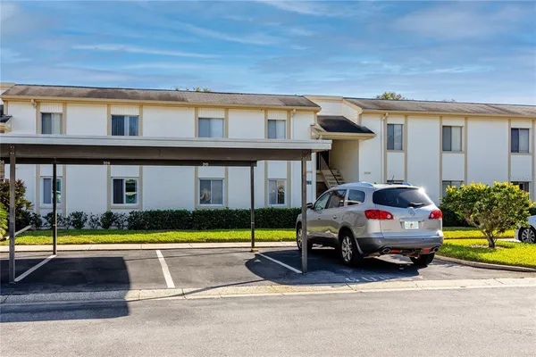 $1,750 | 209 Cypress Court, Unit 209, Oldsmar, FL 34677