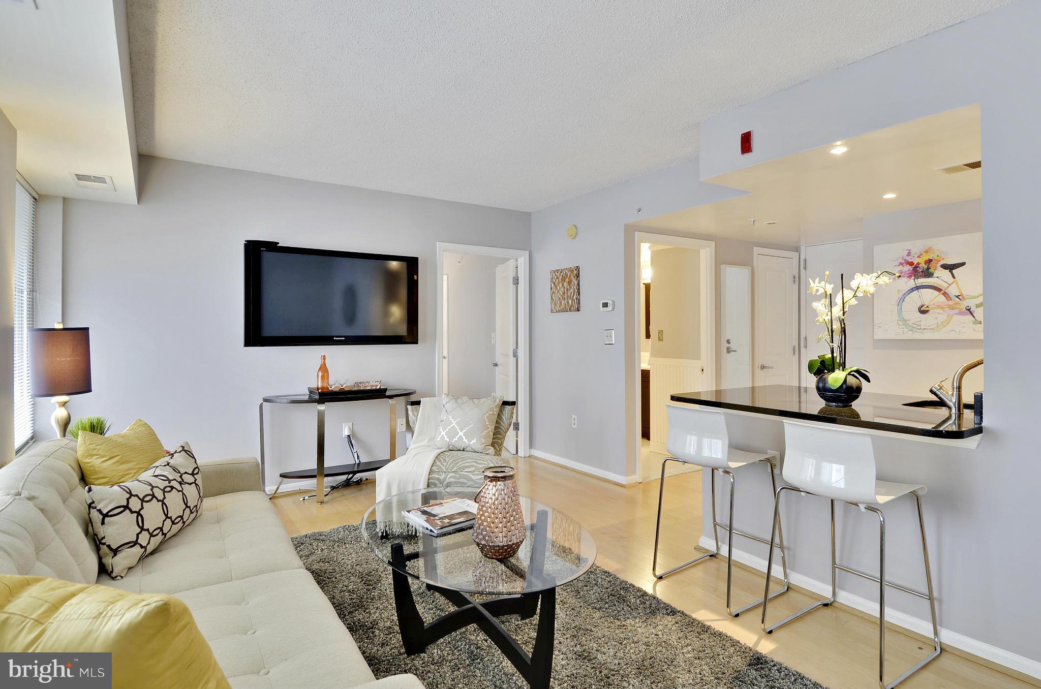 1225 13th Street Northwest, Unit 213 Washington, DC 20005 - Photo 14 of 17 Interior (General)