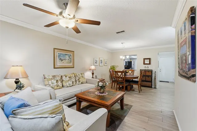 $216,900 | 2238 Lark Circle West, Unit D, Palm Harbor, FL 34684
