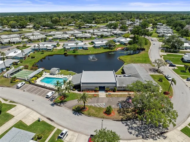 $216,900 | 2238 Lark Circle West, Unit D, Palm Harbor, FL 34684