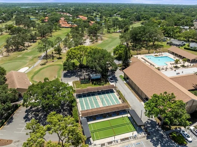 $216,900 | 2238 Lark Circle West, Unit D, Palm Harbor, FL 34684