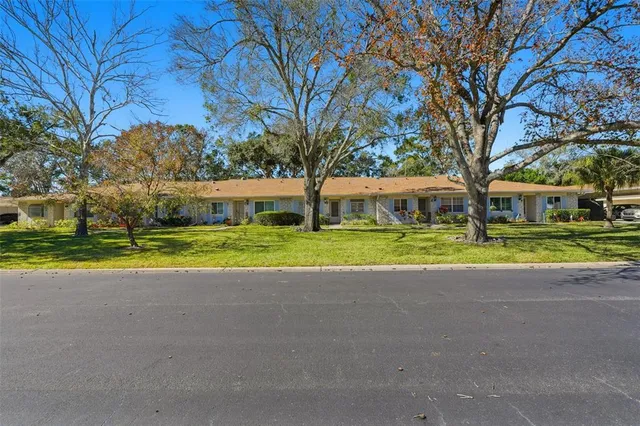 $216,900 | 2238 Lark Circle West, Unit D, Palm Harbor, FL 34684