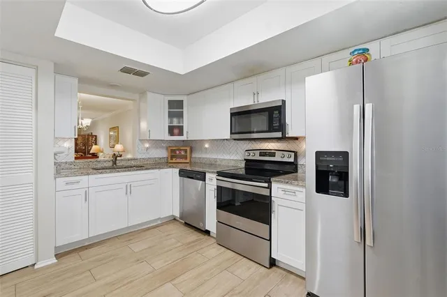 $216,900 | 2238 Lark Circle West, Unit D, Palm Harbor, FL 34684