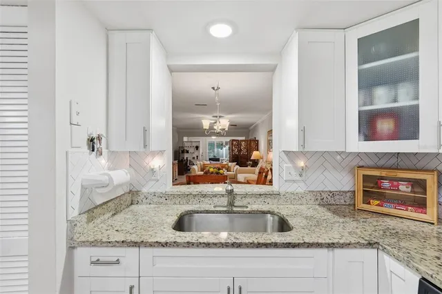 $216,900 | 2238 Lark Circle West, Unit D, Palm Harbor, FL 34684