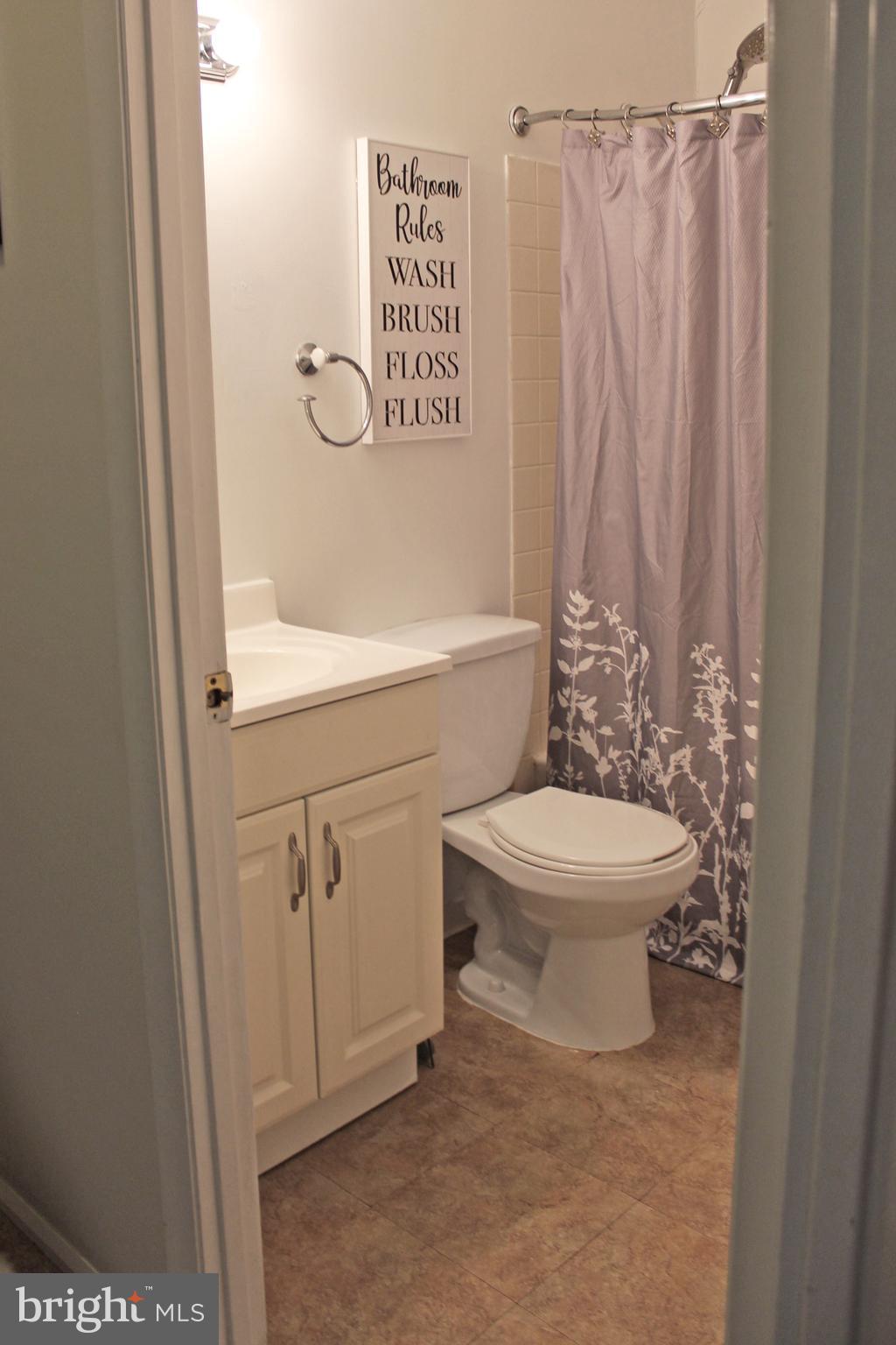 11 Mooring Court Baltimore, MD 21221 - Photo 23 of 33