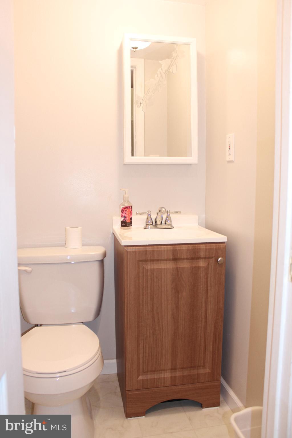11 Mooring Court Baltimore, MD 21221 - Photo 24 of 33