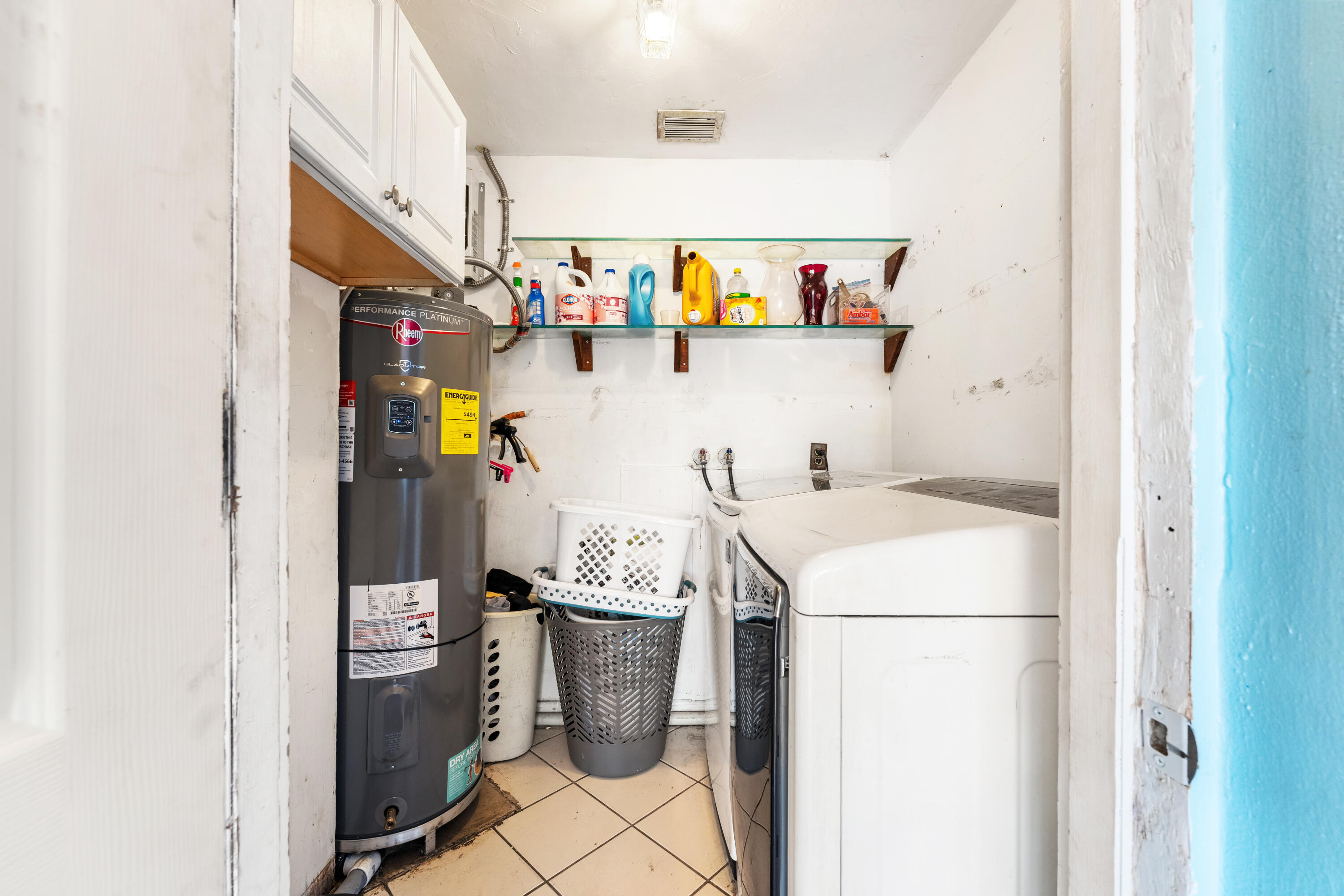 5833 Fair Green Road West Palm Beach, FL 33417 - Photo 27 of 45 Laundry Room