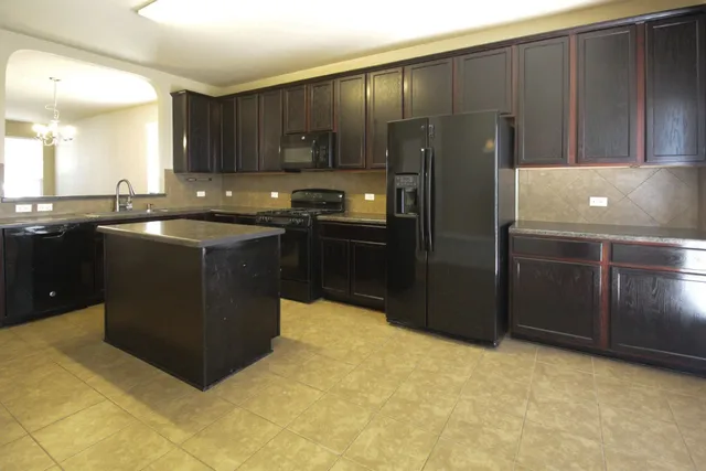 $2,200 | 1508 Colton Lane, Lockhart, TX 78644