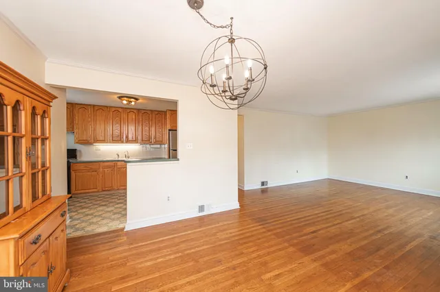 $425,000 | 743 Penn Avenue, Glenside, PA 19038