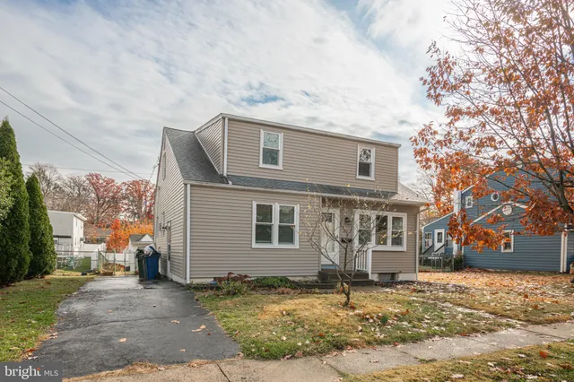 $425,000 | 743 Penn Avenue, Glenside, PA 19038