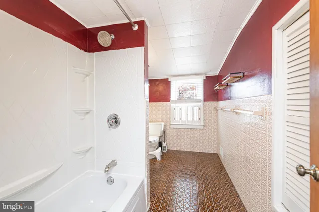 $425,000 | 743 Penn Avenue, Glenside, PA 19038