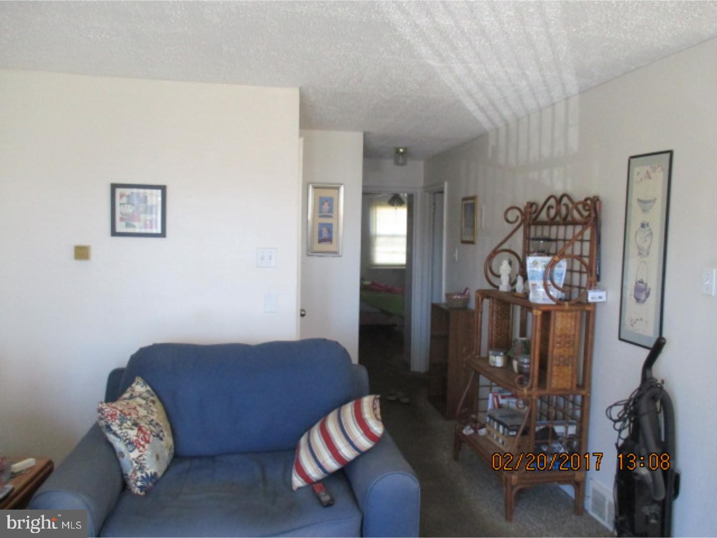 10209 East Keswick Road Philadelphia, PA 19114 - Photo 4 of 10 Gallery Image 4