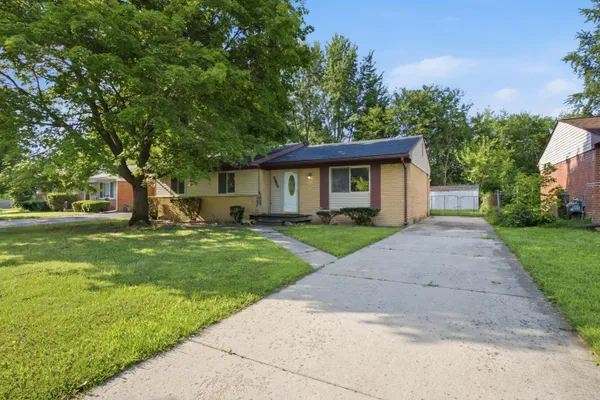 $220,000 | 42039 Arthur Street, Belleville, MI 48111