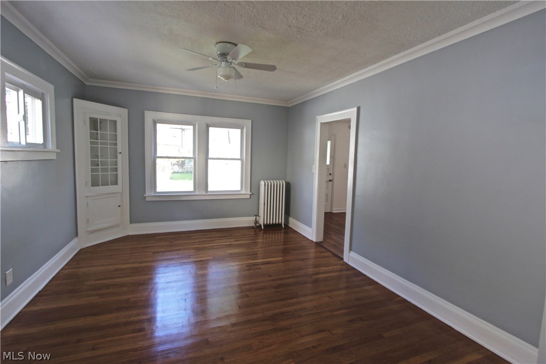 2111 Rossmoor Road Cleveland Heights, OH 44118 - Photo 7 of 29 Two beautiful built-in china cabinets complete this elegant space