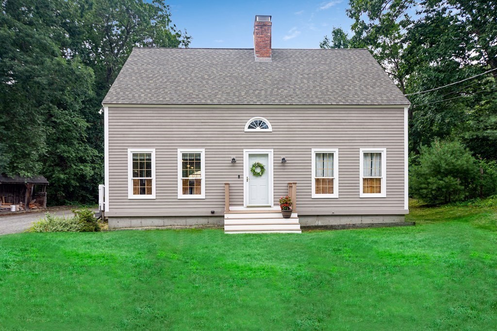 108 Van Norden Road Reading, MA 01867 - Photo 2 of 30 Gallery Image 2