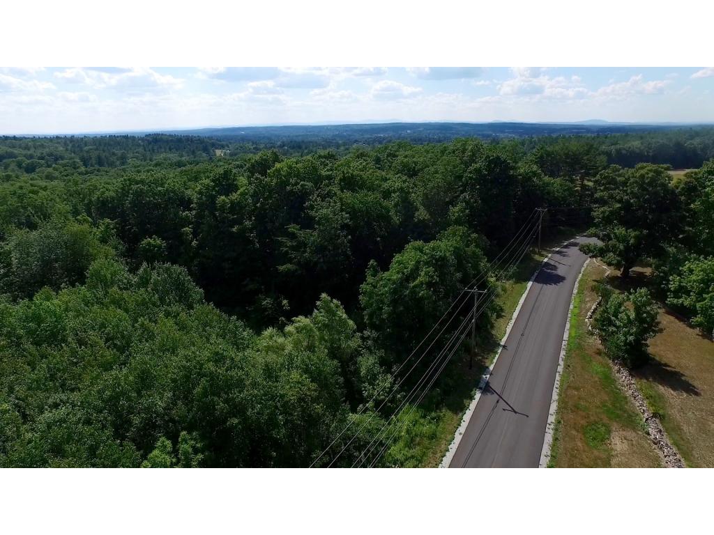 49 Lane Road Derry, NH 03038 - Photo 2 of 15