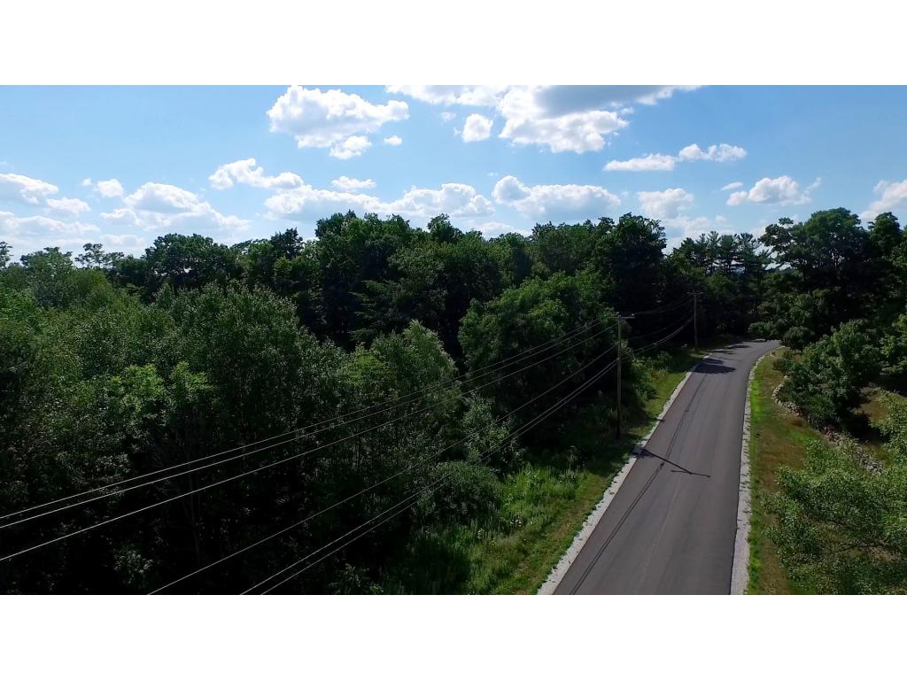 49 Lane Road Derry, NH 03038 - Photo 3 of 15