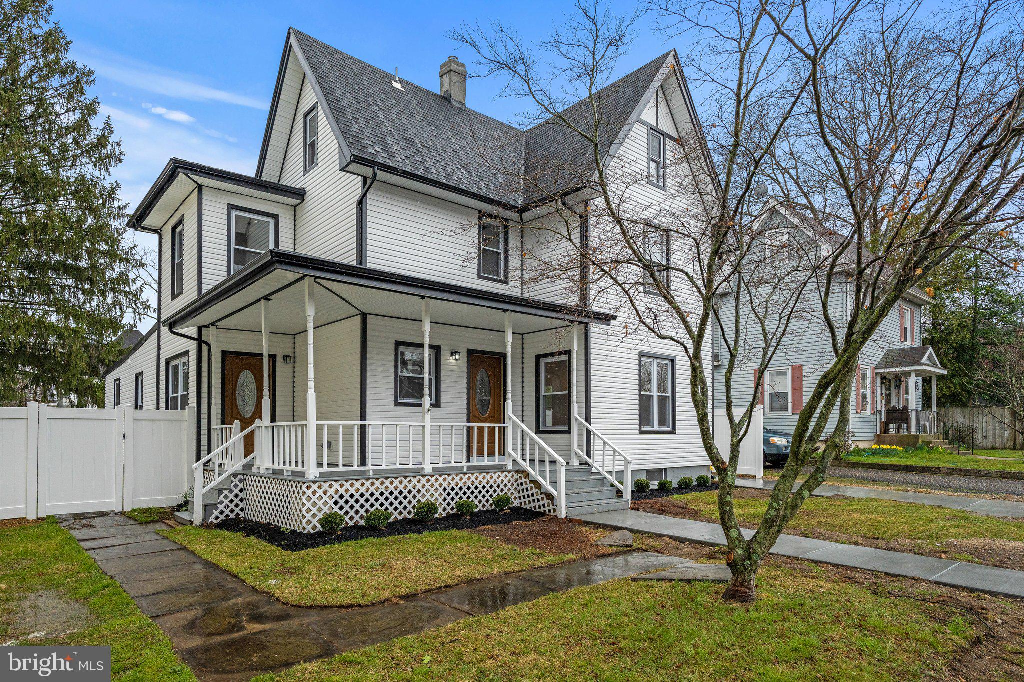 126 West Center Street Clayton, NJ 08312 - Photo 1 of 35