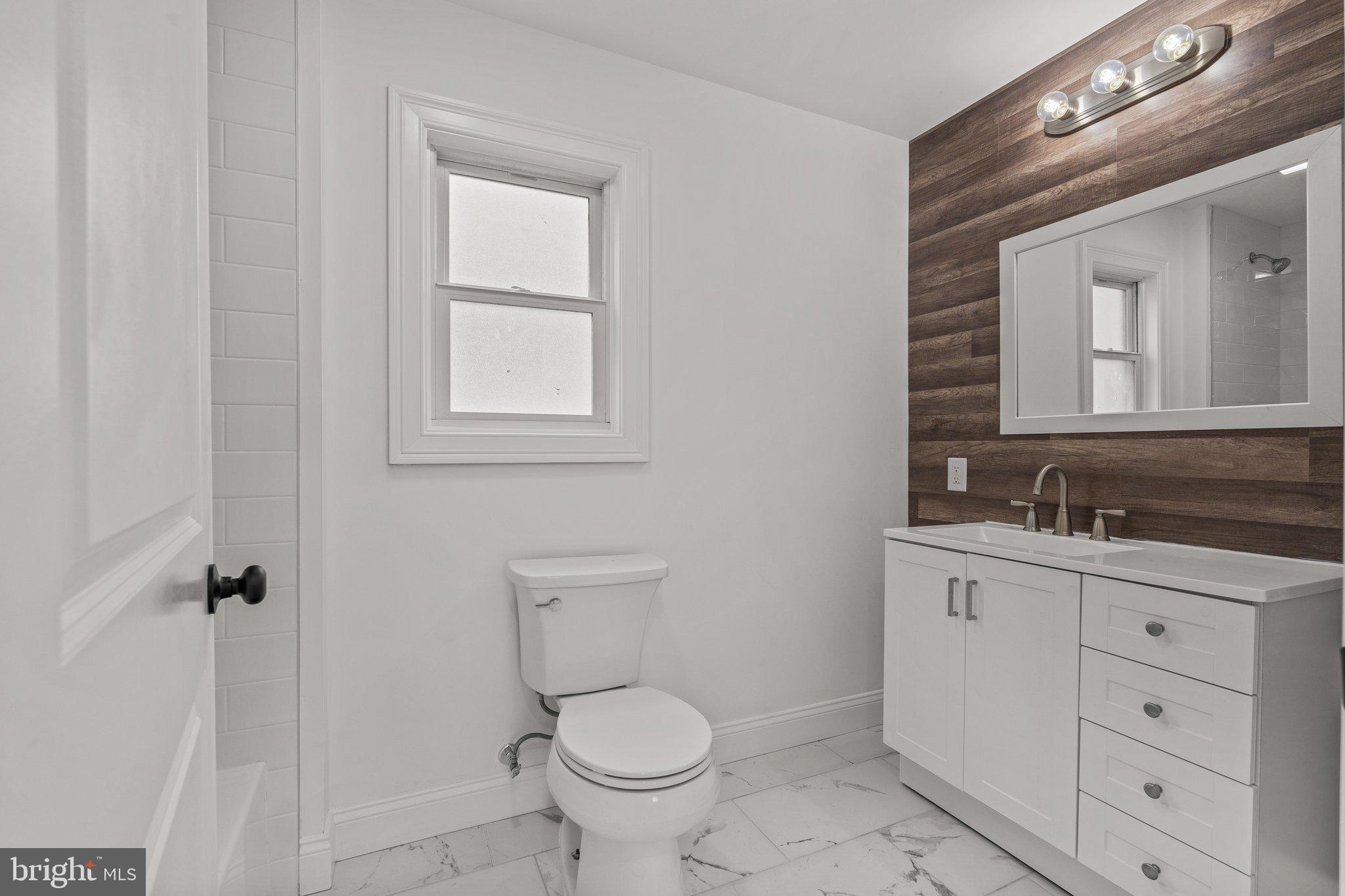 126 West Center Street Clayton, NJ 08312 - Photo 19 of 35