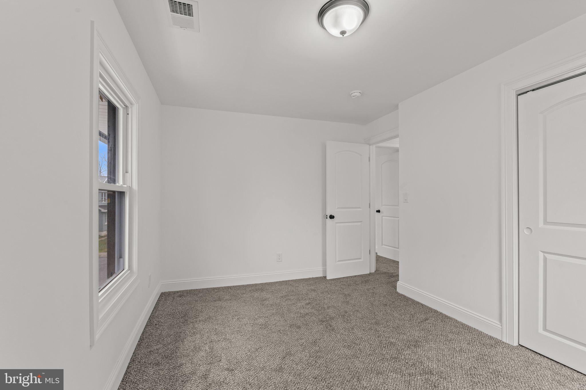 126 West Center Street Clayton, NJ 08312 - Photo 23 of 35