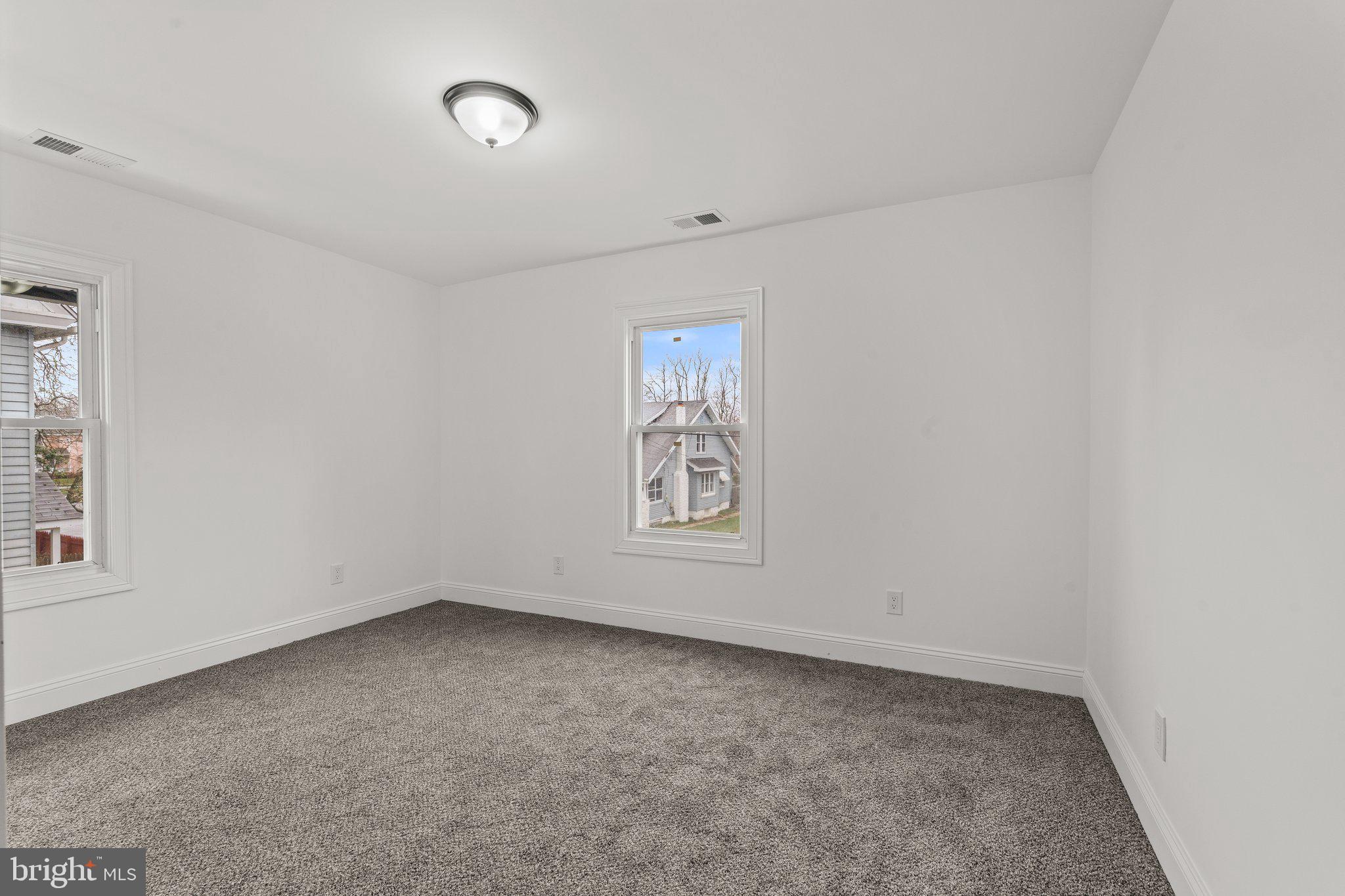 126 West Center Street Clayton, NJ 08312 - Photo 24 of 35