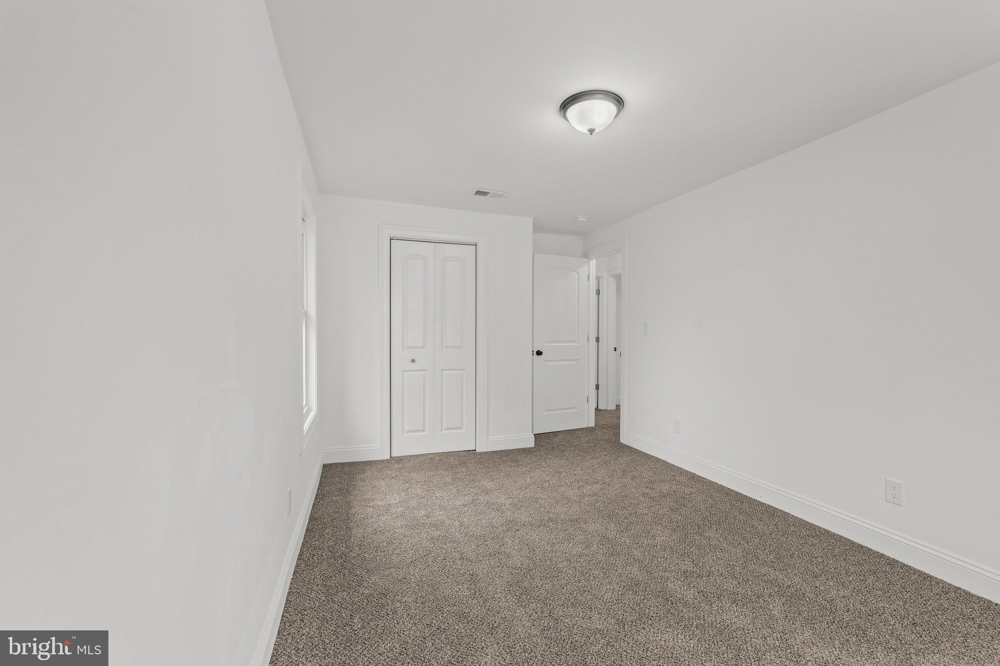 126 West Center Street Clayton, NJ 08312 - Photo 28 of 35
