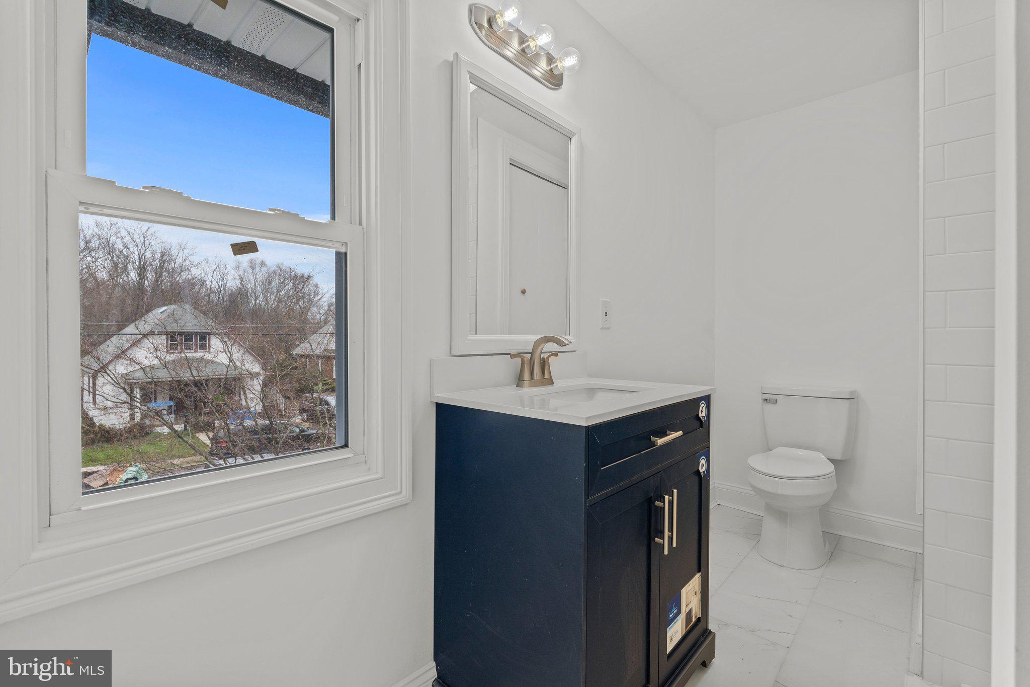 126 West Center Street Clayton, NJ 08312 - Photo 29 of 35