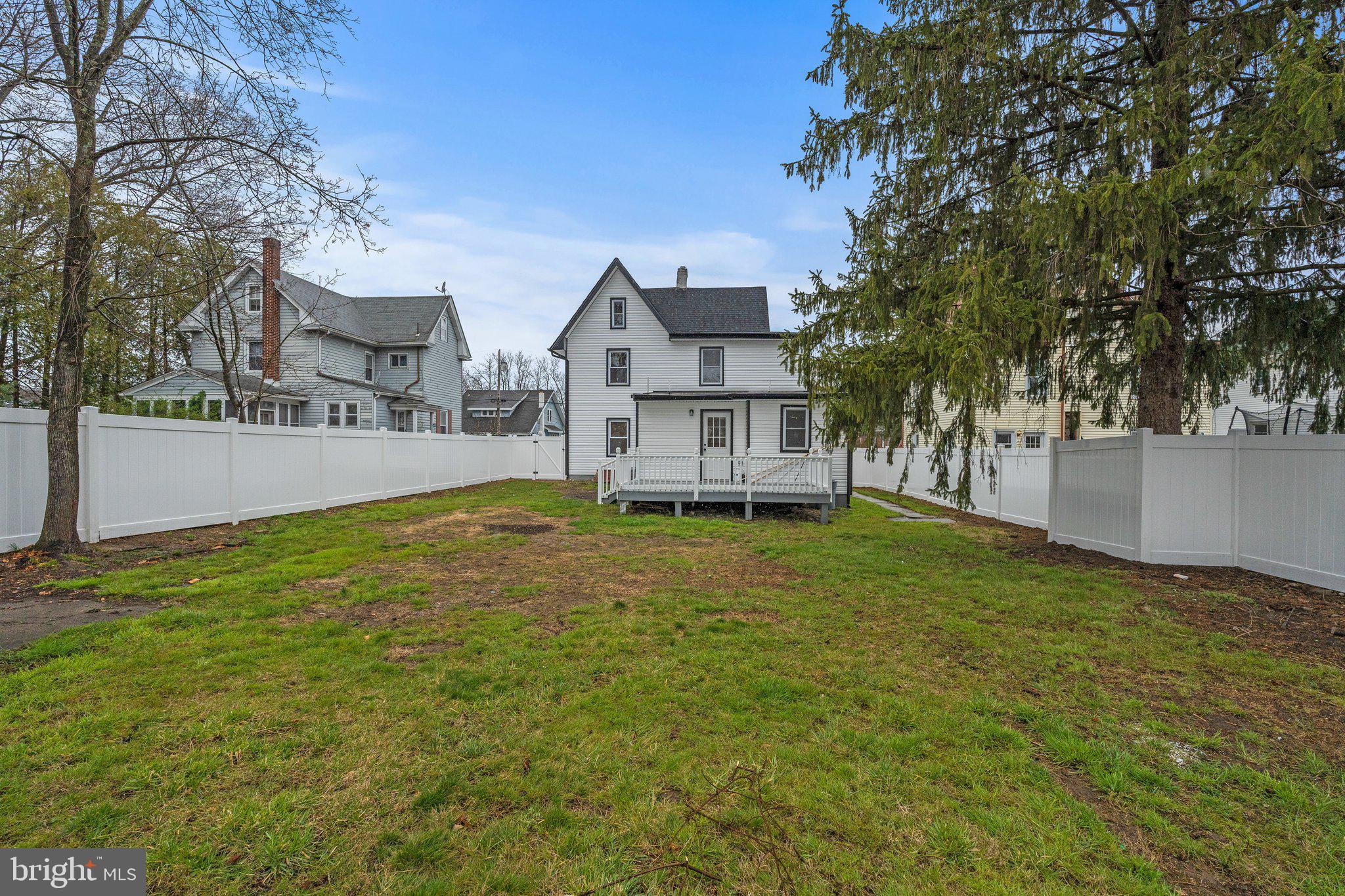 126 West Center Street Clayton, NJ 08312 - Photo 32 of 35