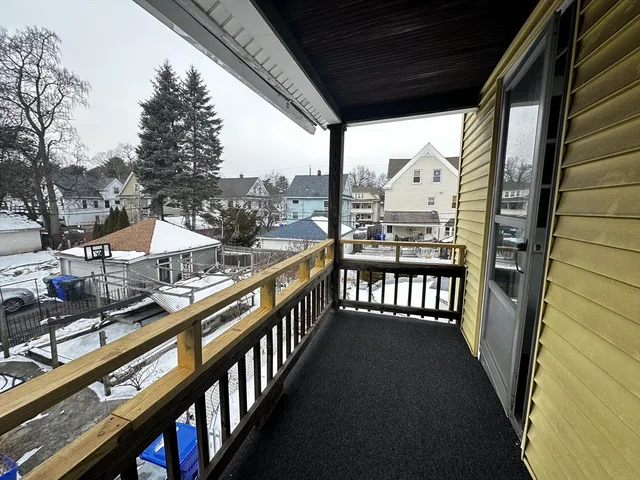 $2,400 | 32 Somerset Street, Unit 2, Springfield, MA 01108